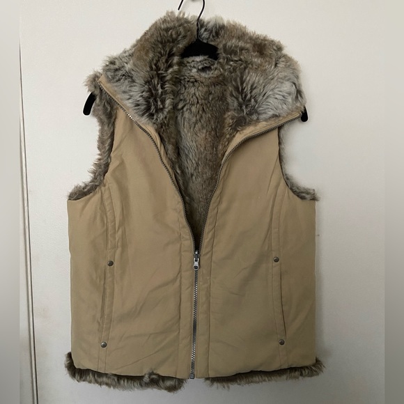 Weatherproof garment company, reversible vest - Picture 3 of 5